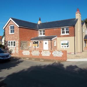 2015 25 09 Moulton Suff Bridge House for rent for 2400 per month