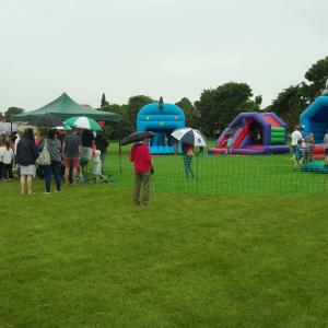 2016 06 16 Moulton Funday rain shower