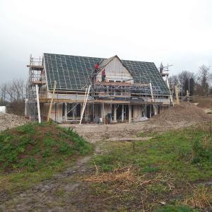 2016 12 02 new house Griffiths yard.