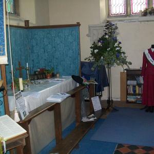 2018 09 11 Saint Peters Church decorated to commemorate the 100th year since the end of the Great war 10