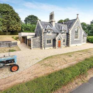 2018 July the old school Brookside for sale at 1.2M