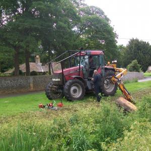 2019 06 05 Moulton River bank cutting 3