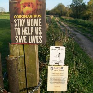 2020 17 04 Warning notices around the village 3