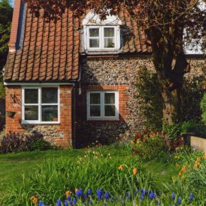 2020 Moulton Views by Viviene Houghlen 48