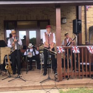 2022 04 06 Moulton Playing Field Platinum celebrations f