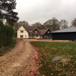 2022 Oct off The St Moulton